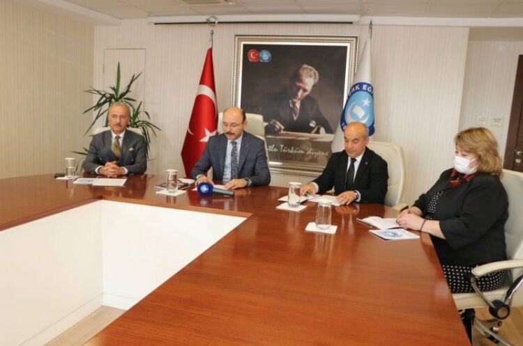 3. Uluslararası Türk Dünyası Mühendislik ve Fen Bilimleri Kongresi Başladı.