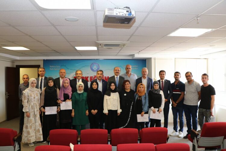 Suriyeli Türkmen Eğitimciler İçin Düzenlenen Eğitim Programının Sertifika Töreni Yapıldı.