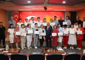 Kazakistan Uluslararası Pedagoglar Derneği’ne Bağlı Eğitim Yöneticileri ve Öğretmenler Sendikamızı Ziyaret Etti.