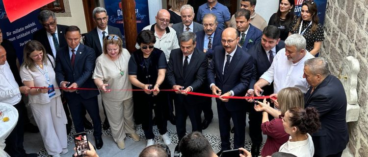 ULUSLARARASI AVRASYA EĞİTİM SENDİKALARI BİRLİĞİ’NİN HİZMET BİNASI ANKARA’DA AÇILDI