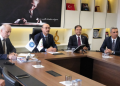TÜRKMENELİ ESAS OKULLARINDA GÖREV YAPAN ÖĞRETMENLERE YÖNELİK “SOSYO-KÜLTÜREL AİDİYET, AİLE KATILIMI VE KAPSAYICI REHBERLİK EĞİTİMİ SERTİFİKA PROGRAMI”NIN AÇILIŞI GERÇEKLEŞTİRİLDİ